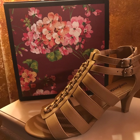 comfortview Shoes - Comfort view Mustard & Gold Chain Accent Sandals